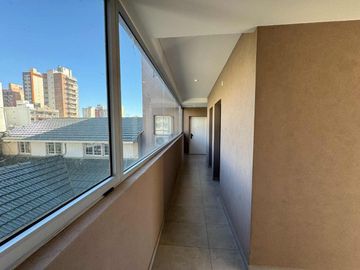 2 AMB BALCON COCHERA ESTRENAR QUILMES PLAZA CONESA
