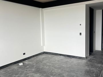 Depto. en pozo en venta en Chacras de Coria