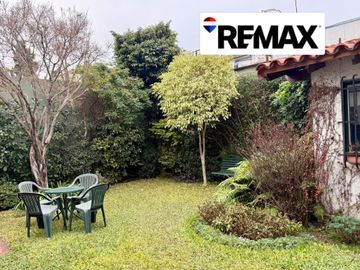 VENTA V SARMIENTO HAEDO CASA 4 Ambientes IMPECABLE