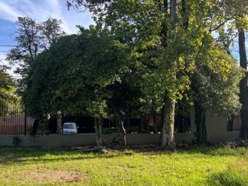 Lote en venta , Barrio Agathis, Santa Rita.