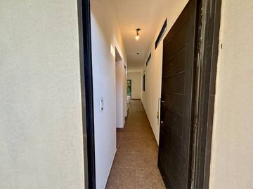 VENTA CASA 3 AMB 2 P. COCHERA PARQUE QUINCHO PILAR