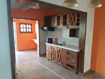 Venta Casa L ZAMORA 2 Dor Pileta PArrilla