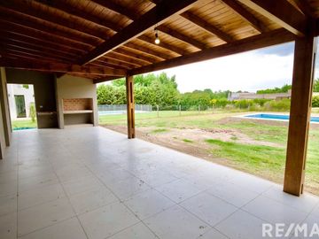 Venta casa a estrenar en Altos de Manzanares