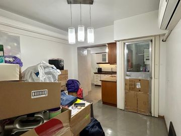 VENTA DPTO 4 AMBIENTES + DEPENDENCIA + COCHERA