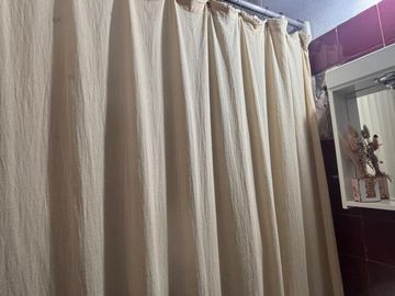 CASA VENTA MERLO QUINCHO Y JARDIN 300 MT2