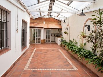 Casa 5 Ambientes en Venta Constitucion