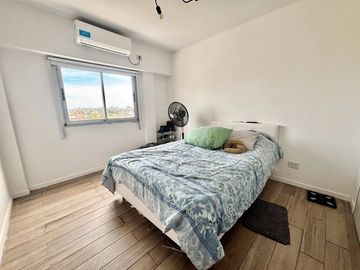 2 Amb en 8° piso c/balcón y vista abierta lanusita