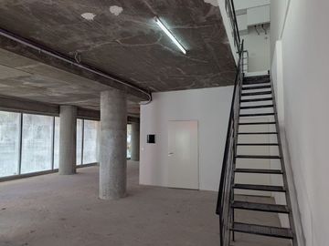 Alquiler local comercial +depto San Cristobal CABA