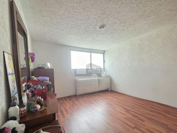 Casa en condominio en venta en Real de Azaleas II, Metepec, México