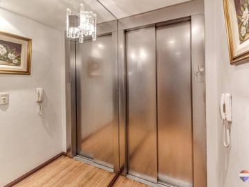PISO 4 AMB C/DEP VENTA BELGRANO BALCON COCHERA BAU
