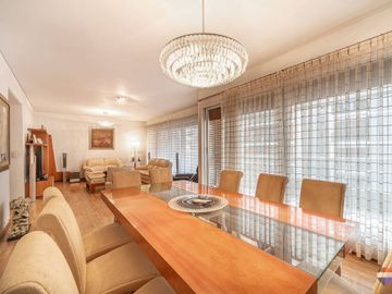 PISO 4 AMB C/DEP VENTA BELGRANO BALCON COCHERA BAU