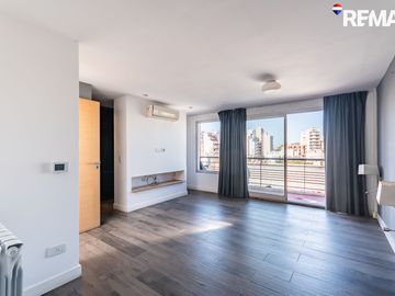 VENTA DEPTO TRIPLEX 4 AMB C/ COCHERA Y PARRILLA