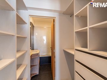 VENTA DEPTO TRIPLEX 4 AMB C/ COCHERA Y PARRILLA