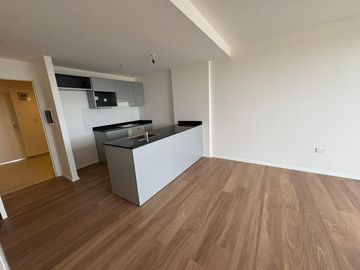 SE VENDE DPTO 1 DORM EN GARDEN INN II