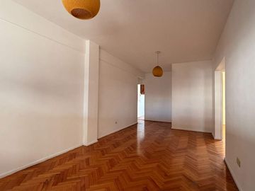 VENTA DEPARTAMENTO 3 AMBIENTES ALMAGRO LUMINOSO