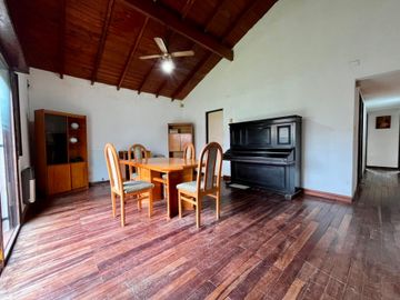CASA EN VENTA LA PLATA BARRIO MONASTERIO