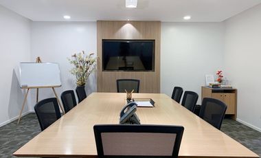 Uso de oficina privada bajo demanda en HQ Santiago, Alameda Santa Rosa {{city}}