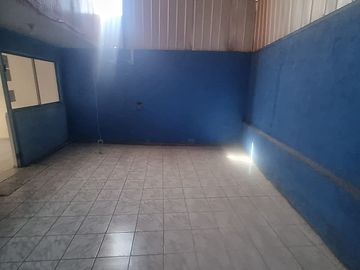 Industrial en Arriendo en Esmeralda y Serrano