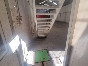 Industrial en Arriendo en Esmeralda y Serrano