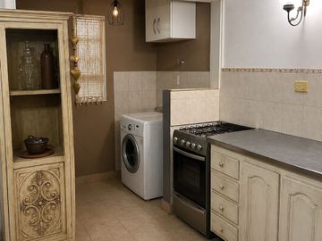 CASA 3D+COCHERA+SALON COMERCIAL+JARDIN+PILETA