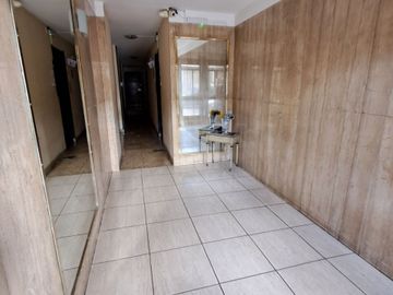 DEPARTAMENTO 2 AMB  9º LAT EN VENTA FLORES MUY LUM