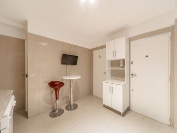 Venta Palermo Chico 3 ambientes + escritorio/depen