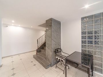 Venta Palermo Chico 3 ambientes + escritorio/depen