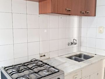 Departamento 3 Ambientes con Dependencia V. Crespo