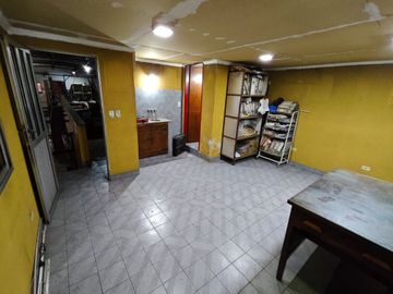 ALQUILER GALPON DEPOSITO OFICINA. LANUS