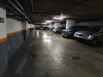 VENTA DEPTO DOS AMBIENTES CABALLITO. AMENITIES