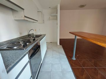 VENTA DEPTO DOS AMBIENTES CABALLITO. AMENITIES