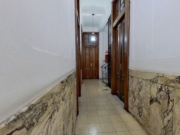 Departamento 2 amb y medio. Almagro. Impecable.