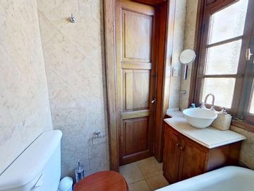 Departamento 2 amb y medio. Almagro. Impecable.