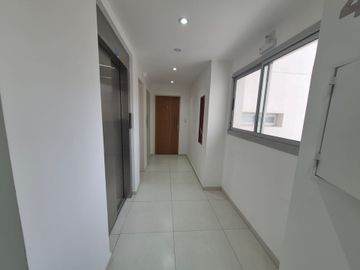 Departamento en alquiler de 1 dormi a estrenar