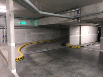 VENTA COCHERA FIJA EN BELGRANO R ACCESO POR RAMPA