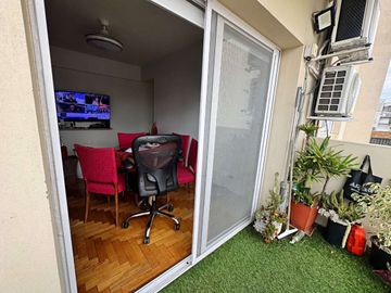 VENTA 2 AMBIENTES BALCON MONTE CASTRO APTO CREDITO