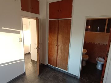 VENTA DEPARTAMENTO 4 DORMITORIOS CENTRO CORDOBA