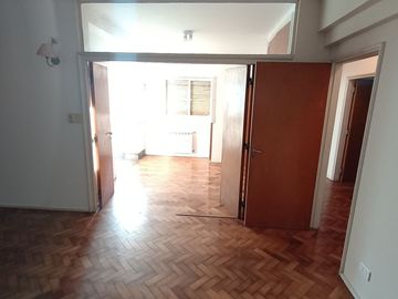 VENTA DEPARTAMENTO 4 DORMITORIOS CENTRO CORDOBA