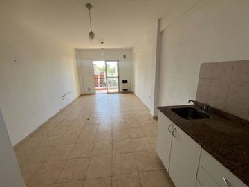 Monoambiente con Balcón en CASEROS | Apto Crédito