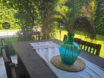 CASA 4 AMBIENTES VENTA PARQUE LELOIR JARDIN PILETA