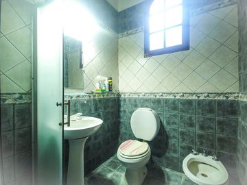 VENTA-CASA 5 AMB CON PATIO/TERRAZA-VERSALLES-185m²