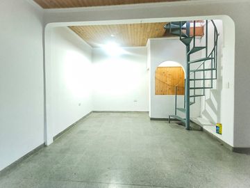 VENTA-CASA 5 AMB CON PATIO/TERRAZA-VERSALLES-185m²