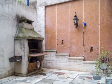 VENTA PH 3 AMB P.B AL FRENTE COCHERA VILLA LURO