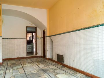 VENTA PH 3 AMB P.B AL FRENTE COCHERA VILLA LURO