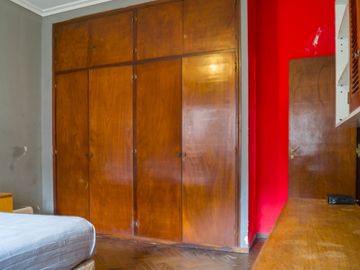 VENTA PH 3 AMB P.B AL FRENTE COCHERA VILLA LURO