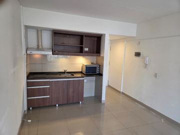 Alquiler departamento  V Devoto Monoamb. 42 M2 Fte