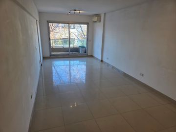 Alquiler departamento  V Devoto Monoamb. 42 M2 Fte
