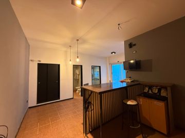 VENTA PH CON AMPLIO GALPÓN V.DEVOTO APTO CRÉDITO