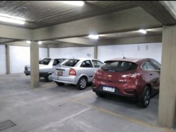 VENTA DEPARTAMENTO 2AMBIENTES CASEROS PATIO COCHER