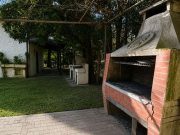 VENTA- QUINTA EN 20 DE JUNIO. PONTEVEDRA
